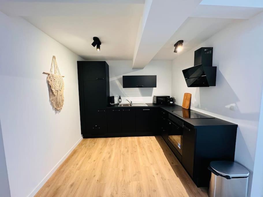 Urbanchic Appartement Evasion 3D Лиеж Екстериор снимка