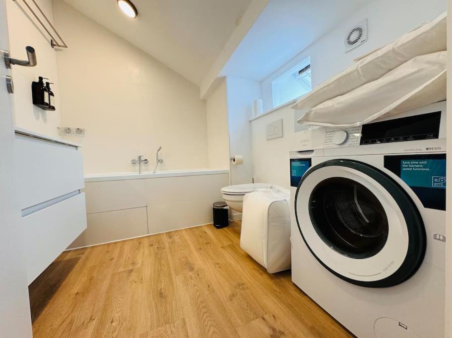 Urbanchic Appartement Evasion 3D Лиеж Екстериор снимка